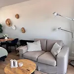 Casa Martine ホームステイ